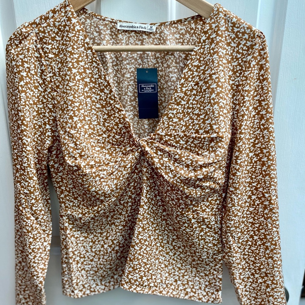 Abercrombie & Fitch Top